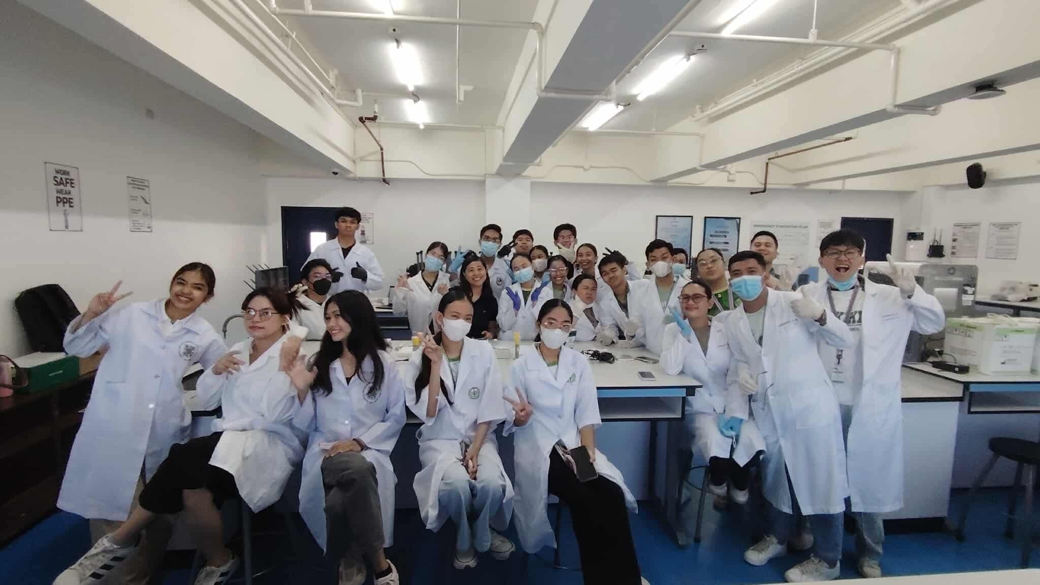 LABORATORY ON WHEELS BRINGS CUTTING-EDGE CLINICAL LAB TECHNOLOGY TO MINDANAO P5
